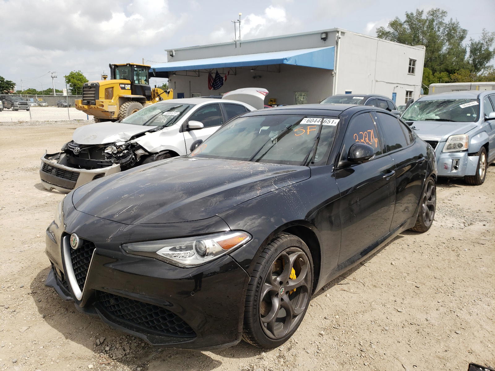Photo 2 from auction – 2017 ALFA ROMEO GIULIA TI with VIN ZARFAECN2H7537814