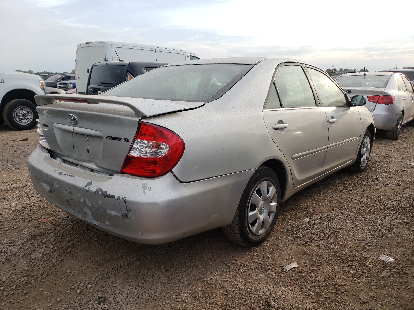Photo 4 from auction – 2003 TOYOTA CAMRY LE with VIN 4T1BE32K53U238574