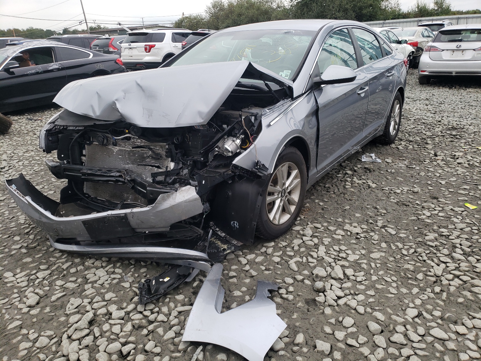 Photo 2 from auction – 2017 HYUNDAI SONATA SE with VIN 5NPE24AF6HH555964