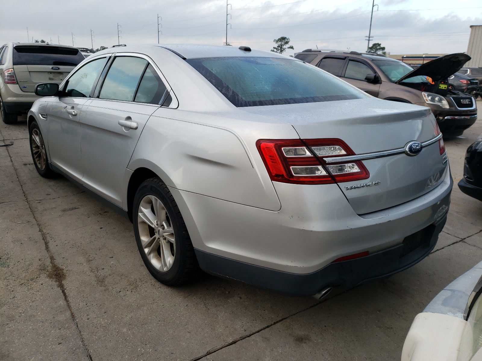 Фото 3 с аукциона – 2013 FORD TAURUS SEL с VIN 1FAHP2E87DG109227