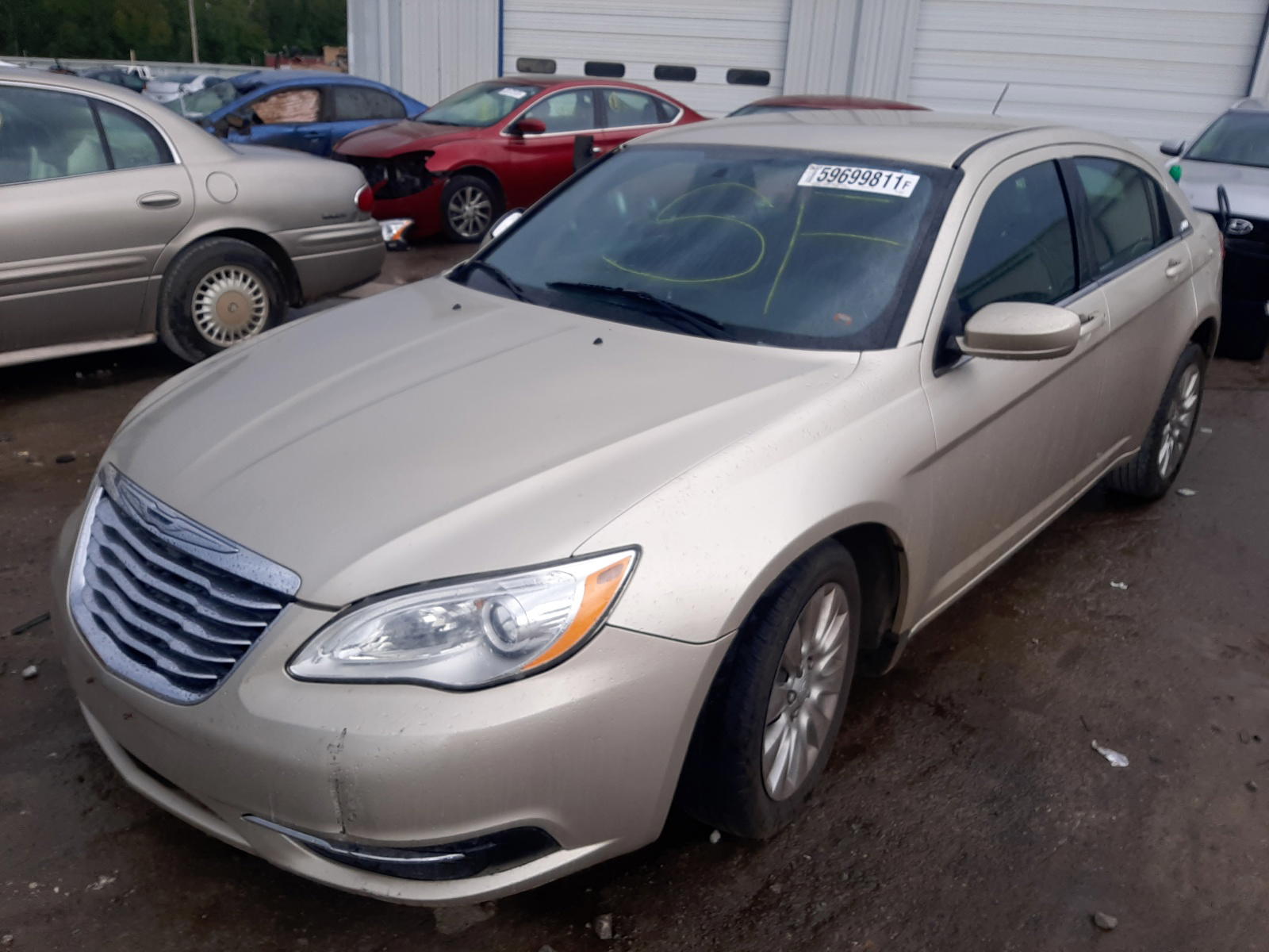 Photo 2 from auction – 2014 CHRYSLER 200 LX with VIN 1C3CCBAB3EN213443