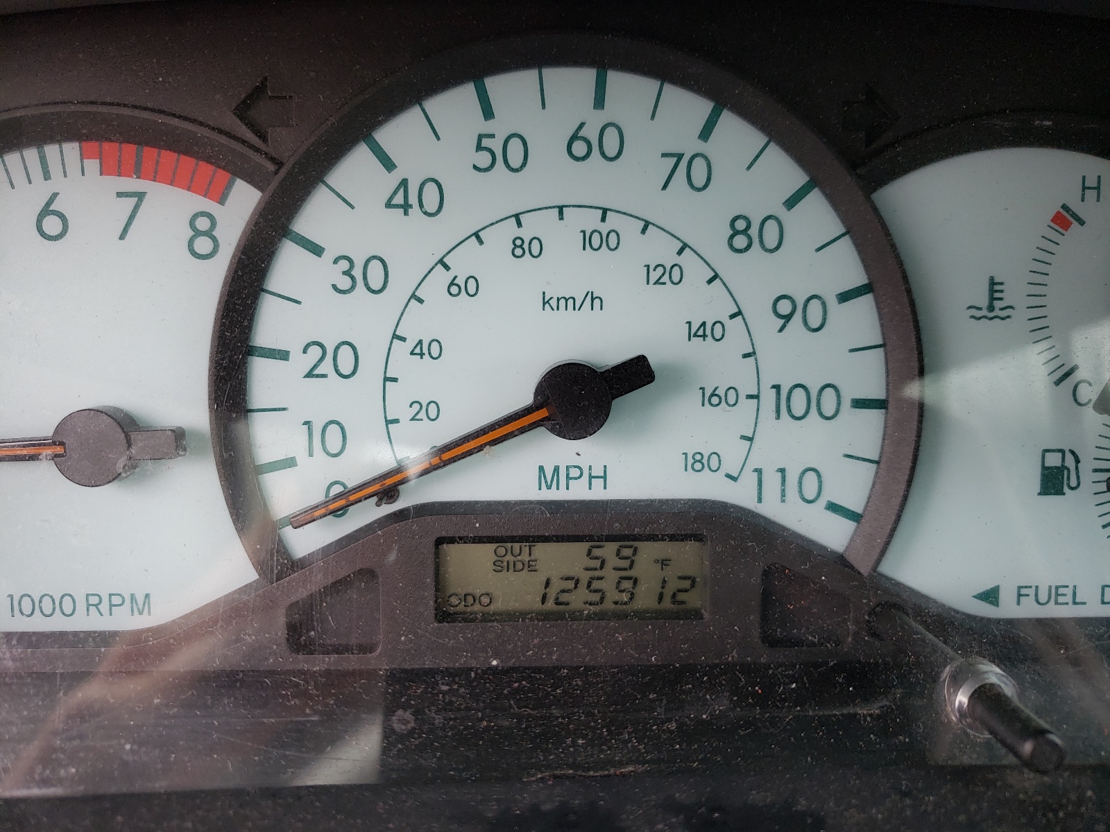 Photo 8 from auction – 2004 TOYOTA COROLLA CE with VIN 1NXBR38E84Z221050