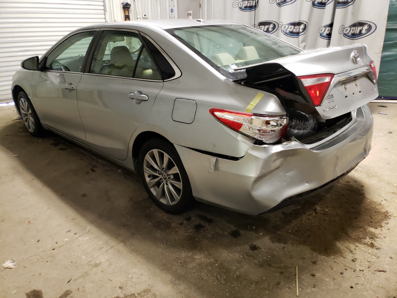 Photo 3 from auction – 2016 TOYOTA CAMRY LE with VIN 4T1BF1FK6GU554910