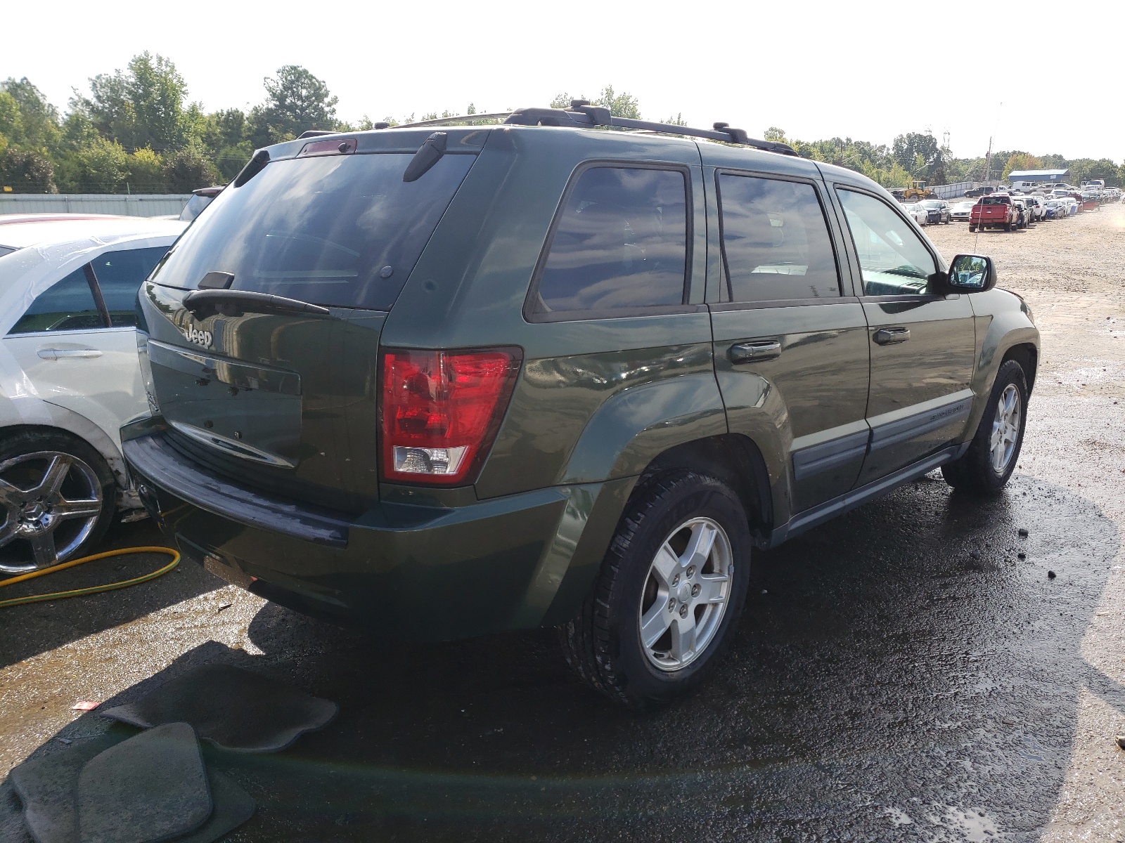 Photo 4 from auction – 2006 JEEP GRAND CHER with VIN 1J4GR48K26C355979