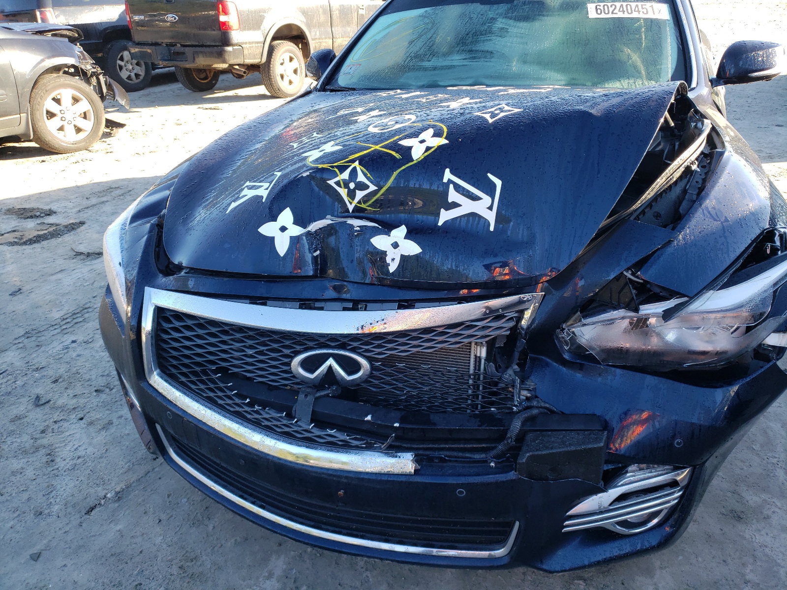 Photo 9 from auction – 2017 INFINITI Q70 3.7 with VIN JN1BY1AP2HM741390