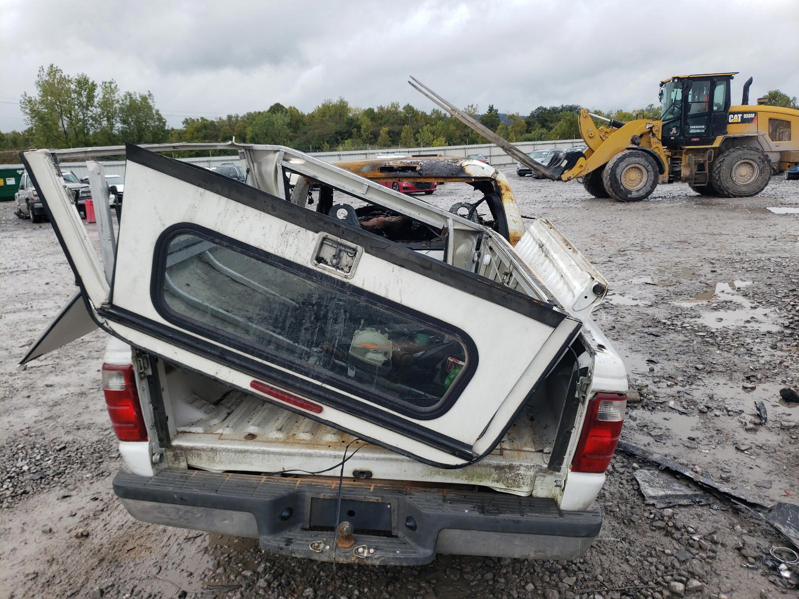 Photo 6 from auction – 2002 FORD RANGER with VIN 1FTYR10DX2PB07617