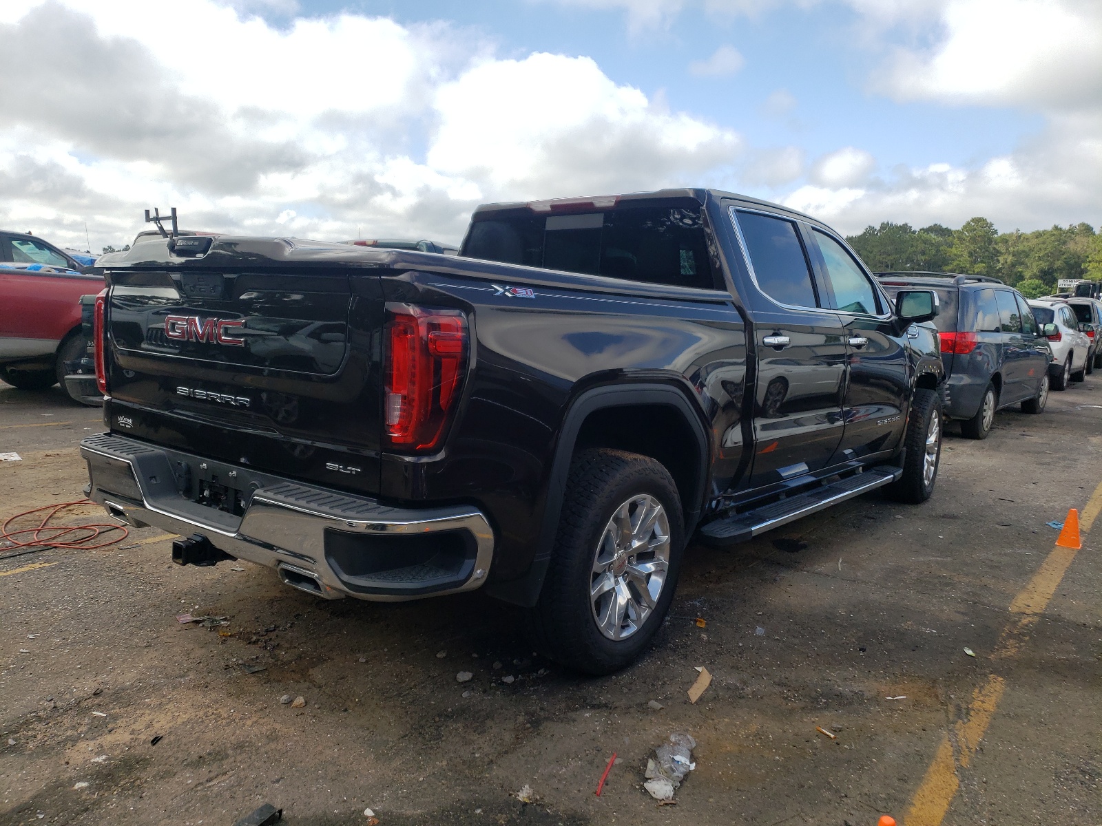 Photo 4 from auction – 2020 GMC SIERRA K15 with VIN 3GTU9DED1LG143839