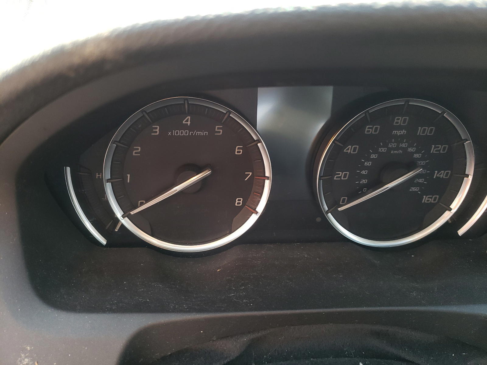Photo 8 from auction – 2018 ACURA TLX TECH with VIN 19UUB2F53JA003790
