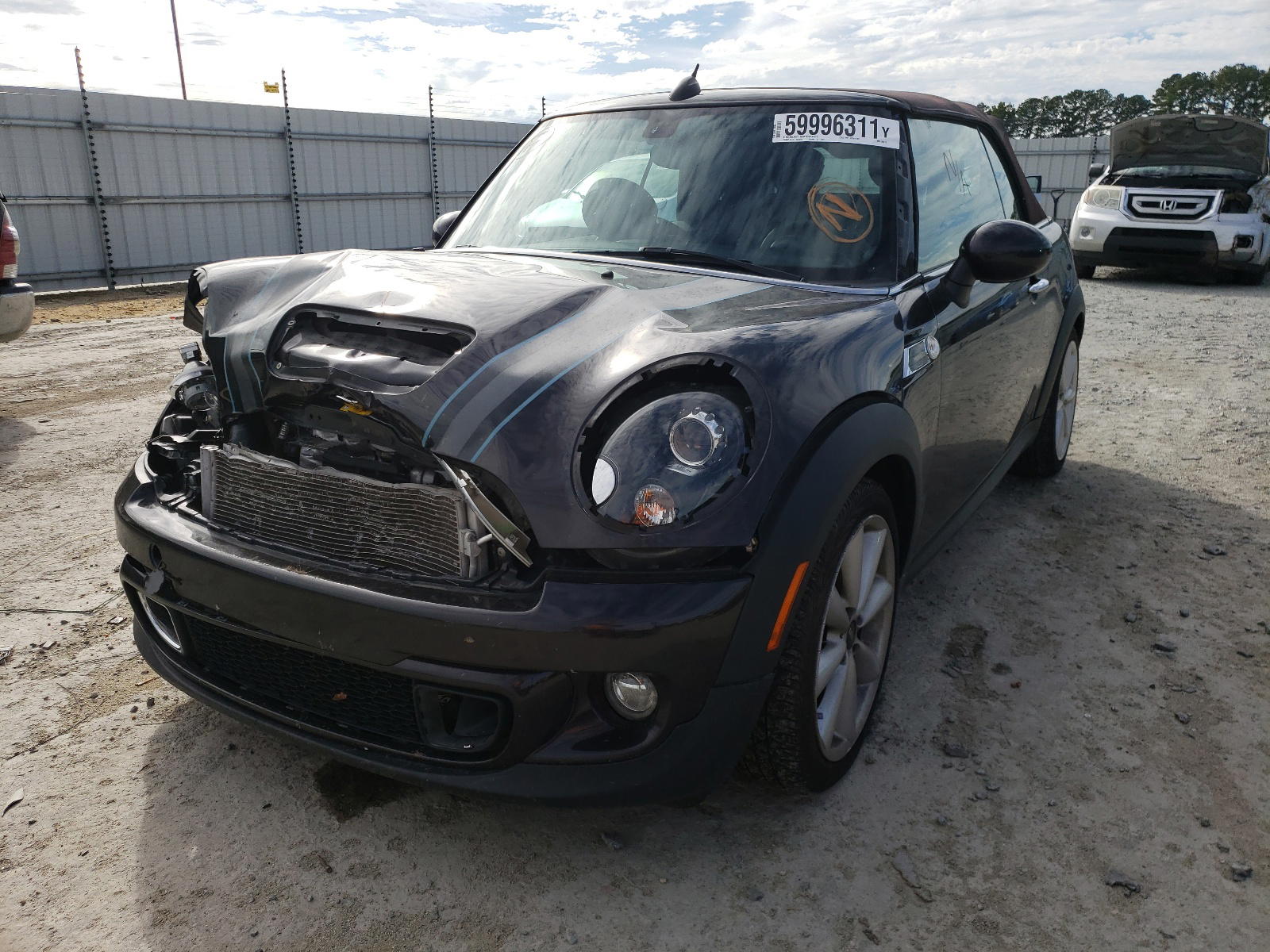 Photo 2 from auction – 2015 MINI COOPER S with VIN WMWZP3C53FT708212