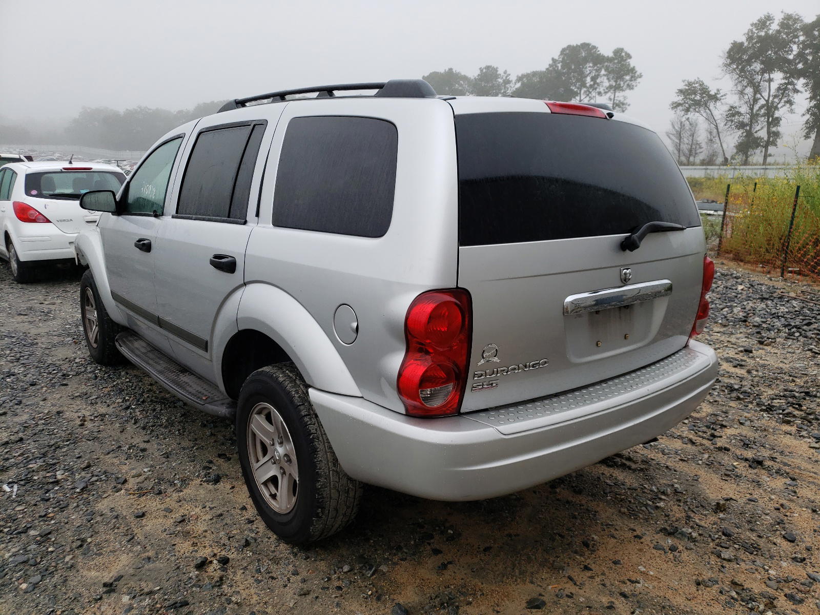 Photo 3 from auction – 2006 DODGE DURANGO SL with VIN 1D4HD48N36F155004
