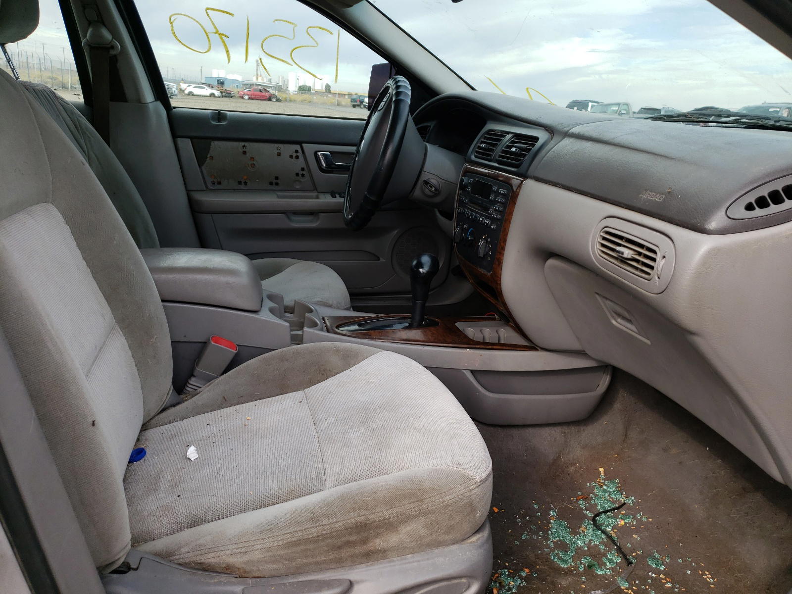 Photo 5 from auction – 2002 MERCURY SABLE GS with VIN 1MEFM50UX2A646012