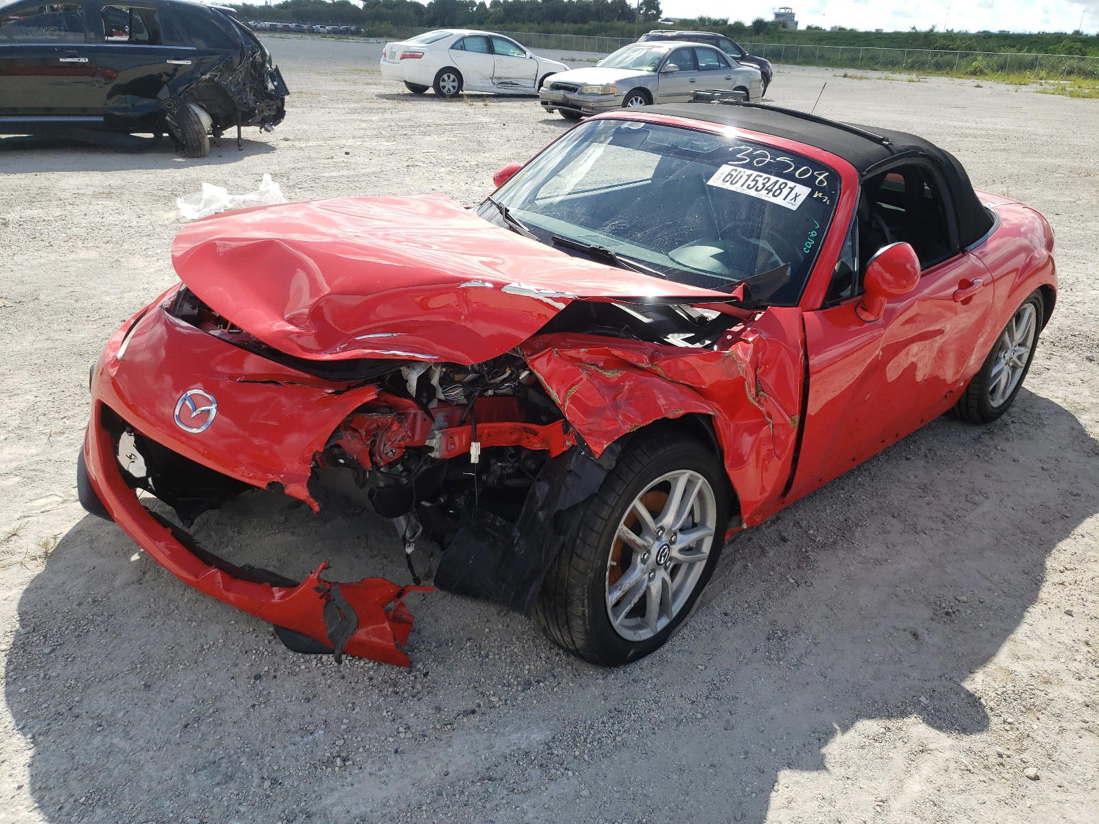Photo 2 from auction – 2015 MAZDA MX-5 MIATA with VIN JM1NC2JF1F0239724