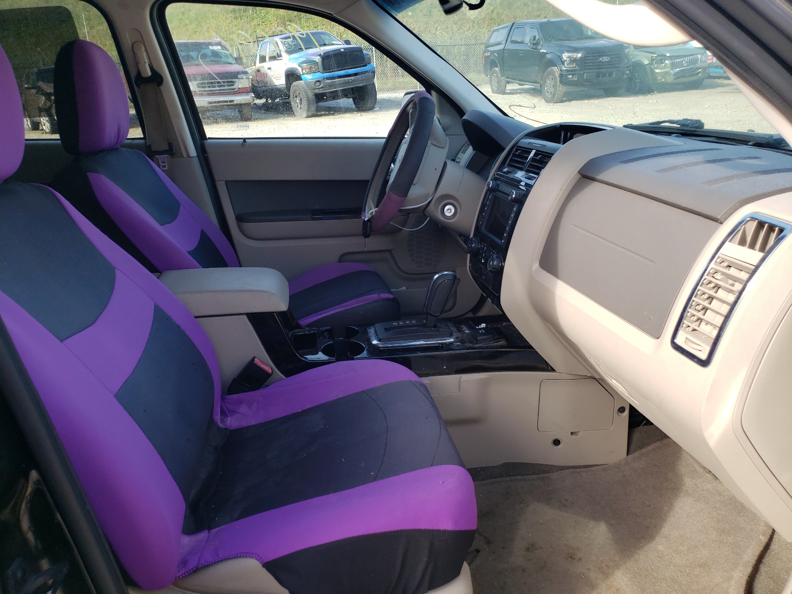 صورة رقم 5 من المزاد - 2011 FORD ESCAPE HYB مع VIN 1FMCU4K31BKC02512