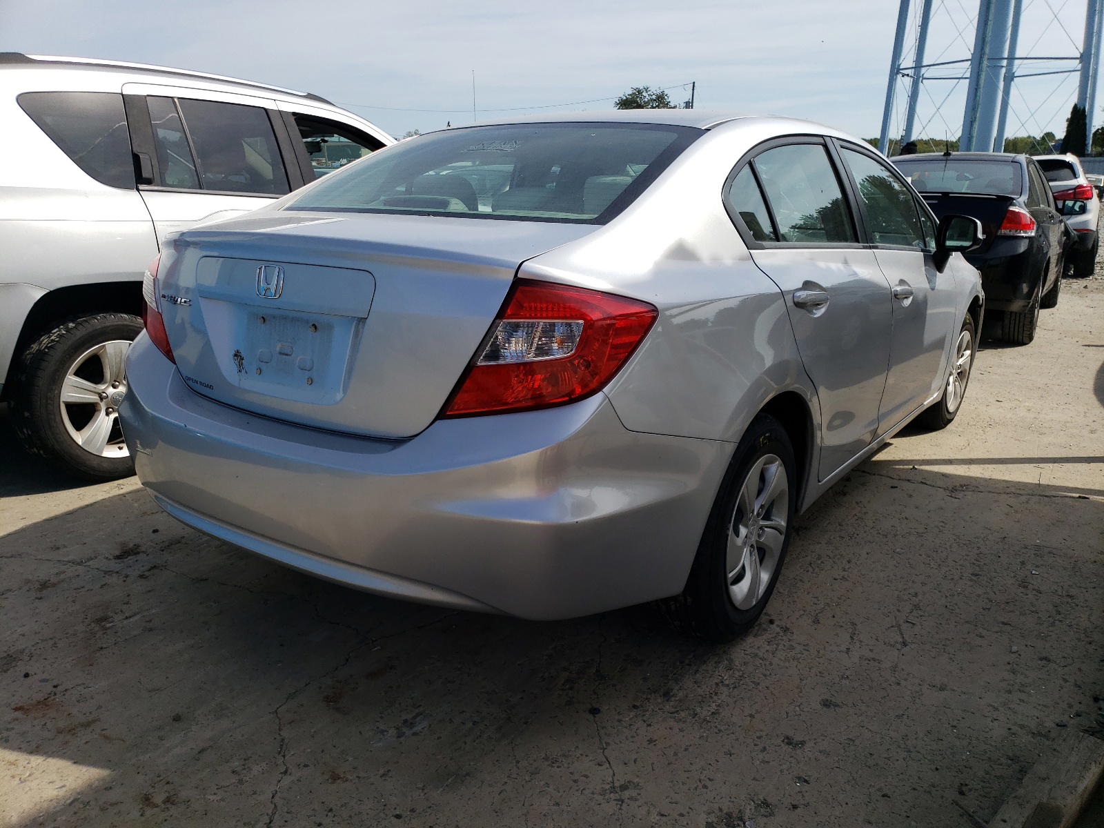 Photo 4 from auction – 2012 HONDA CIVIC LX with VIN 2HGFB2F57CH532236