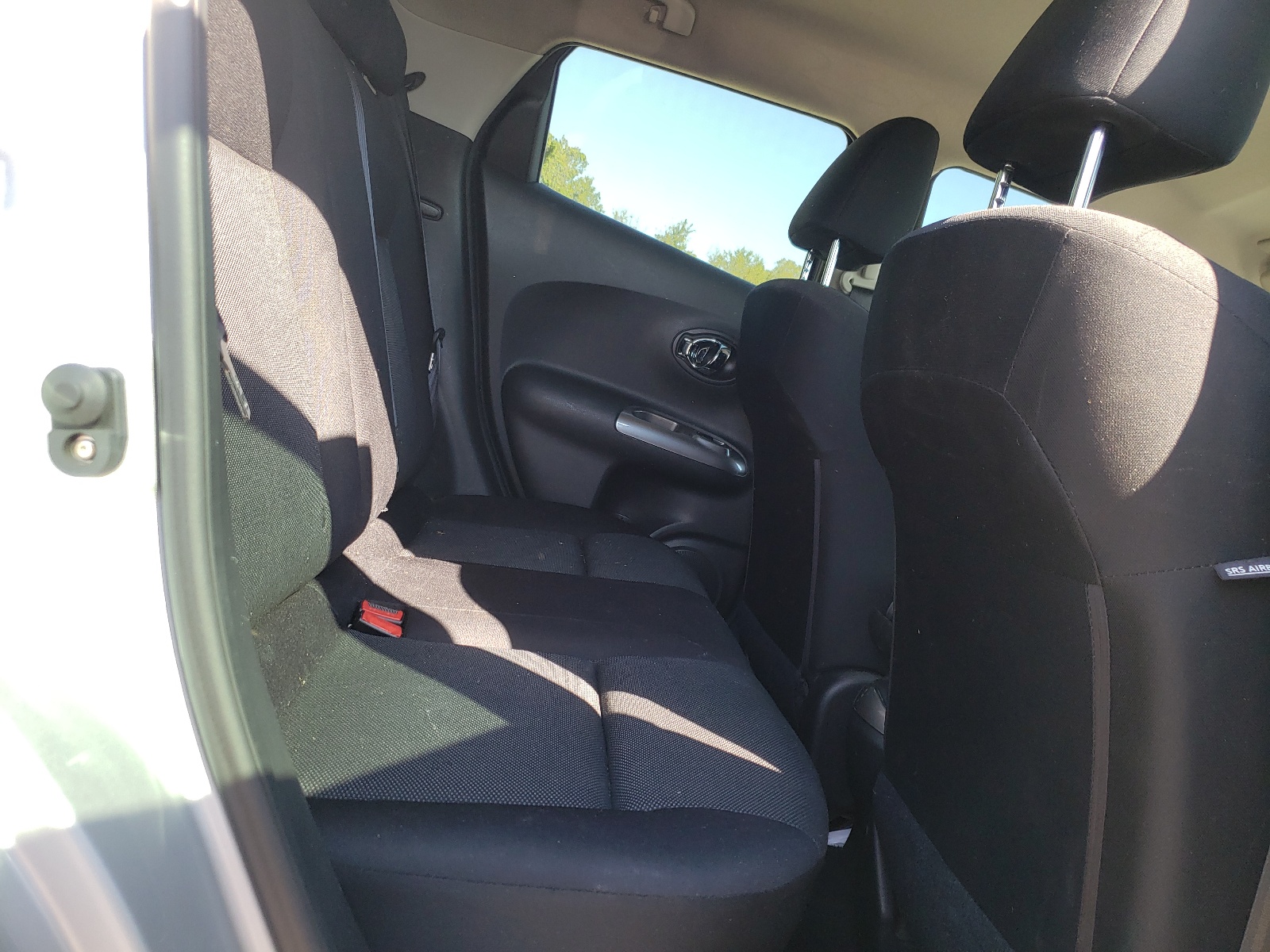 Photo 6 from auction – 2013 NISSAN JUKE S with VIN JN8AF5MR2DT223884