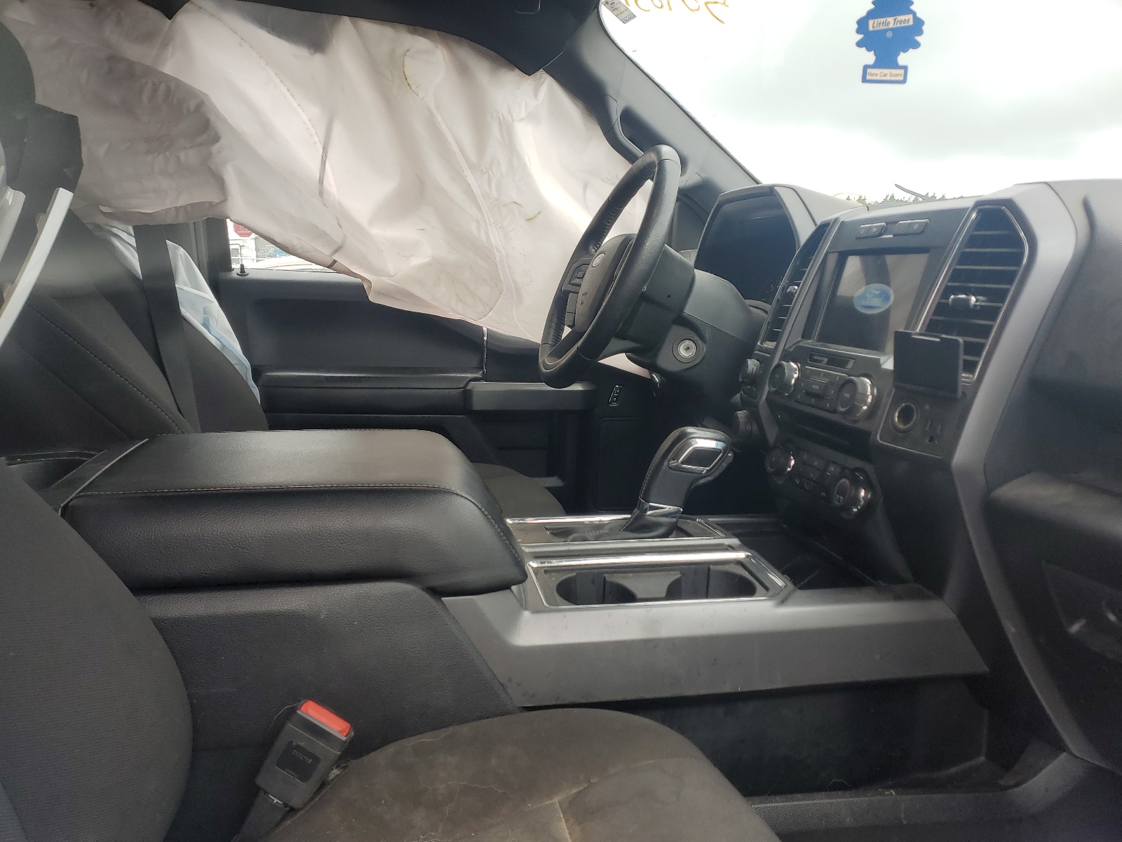Photo 5 from auction – 2018 FORD F150 SUPER with VIN 1FTFW1E5XJFA22802