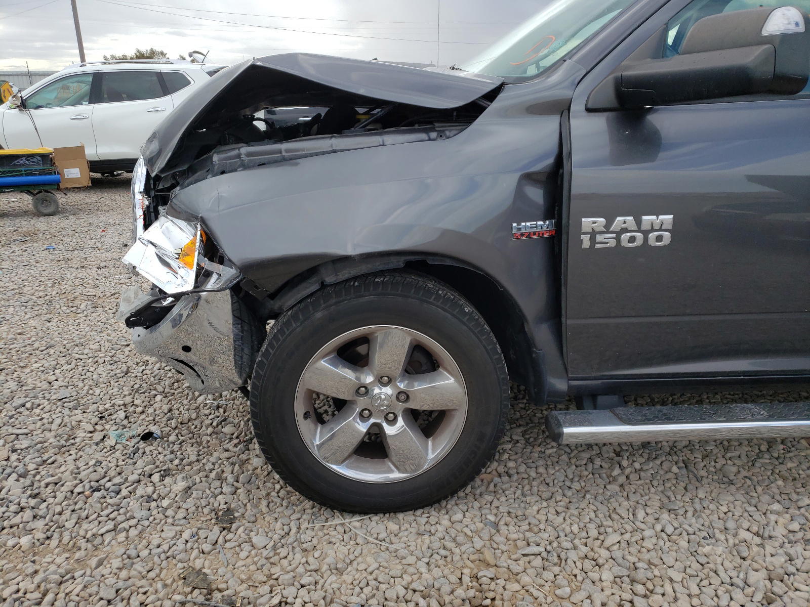 Photo 9 from auction – 2017 RAM 1500 SLT with VIN 1C6RR7TT7HS538875