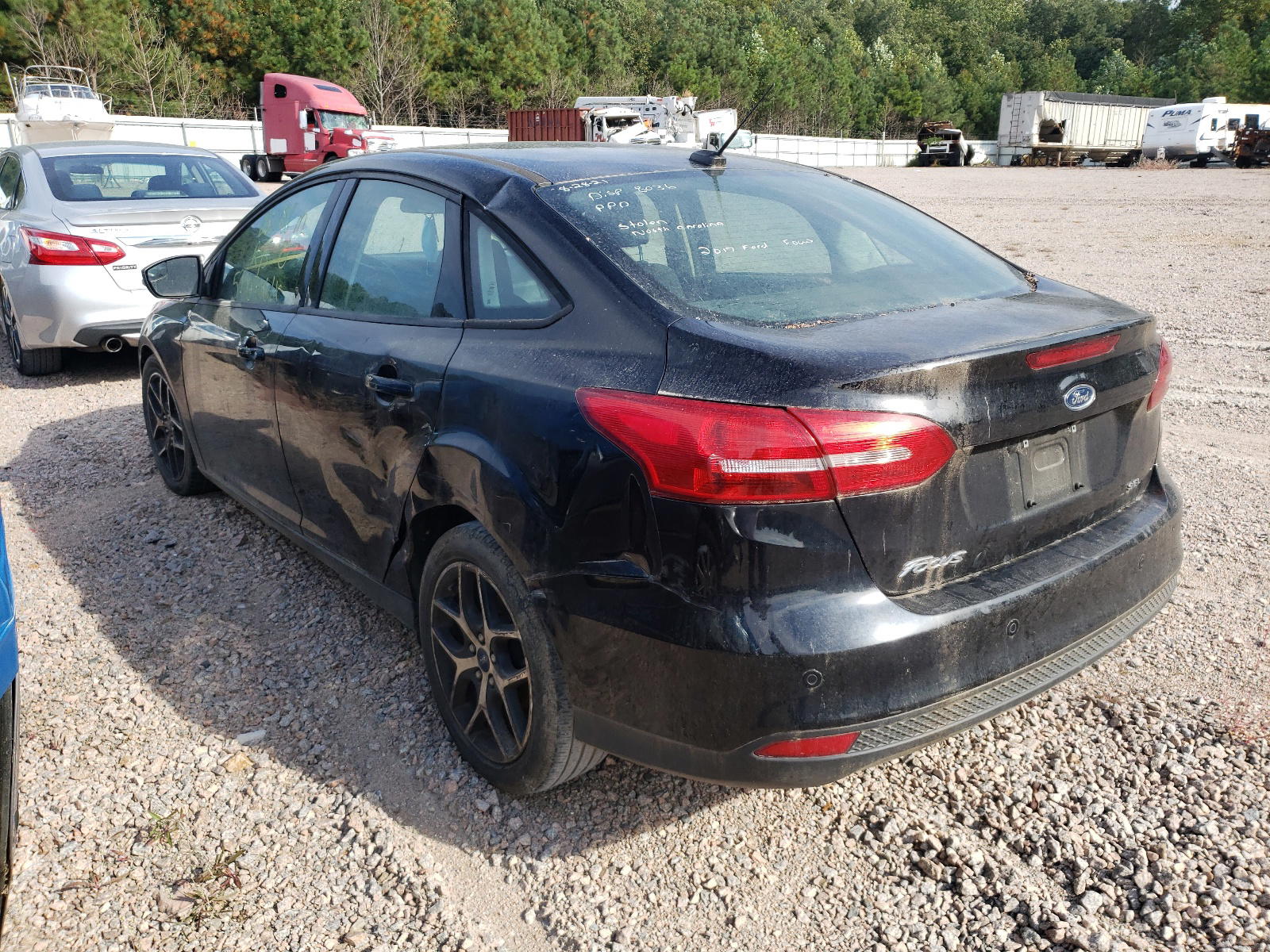 Photo 3 from auction – 2017 FORD FOCUS SEL with VIN 1FADP3H2XHL322259