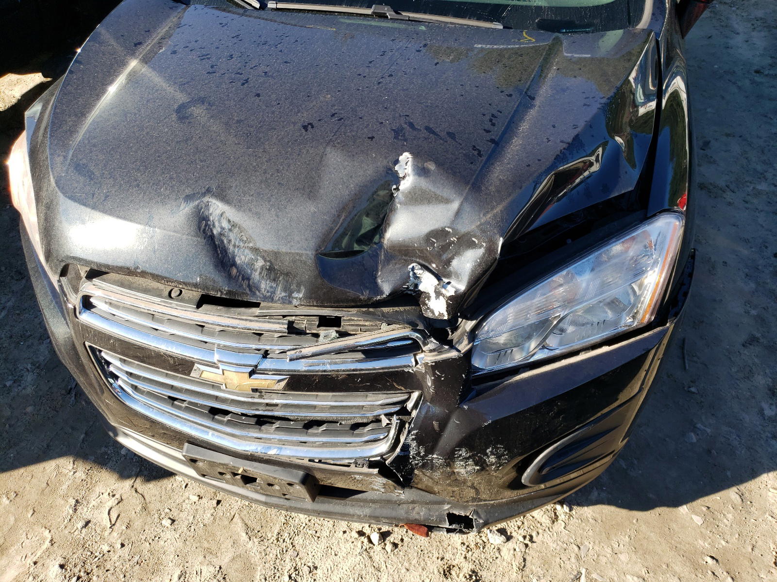Photo 9 from auction – 2016 CHEVROLET TRAX LS with VIN KL7CJNSB9GB612909