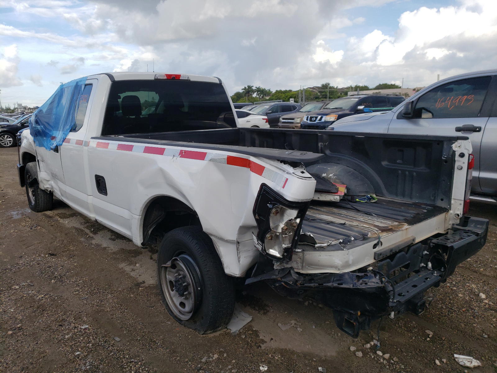 Photo 3 from auction – 2017 FORD F250 SUPER with VIN 1FT7X2A67HEF00244