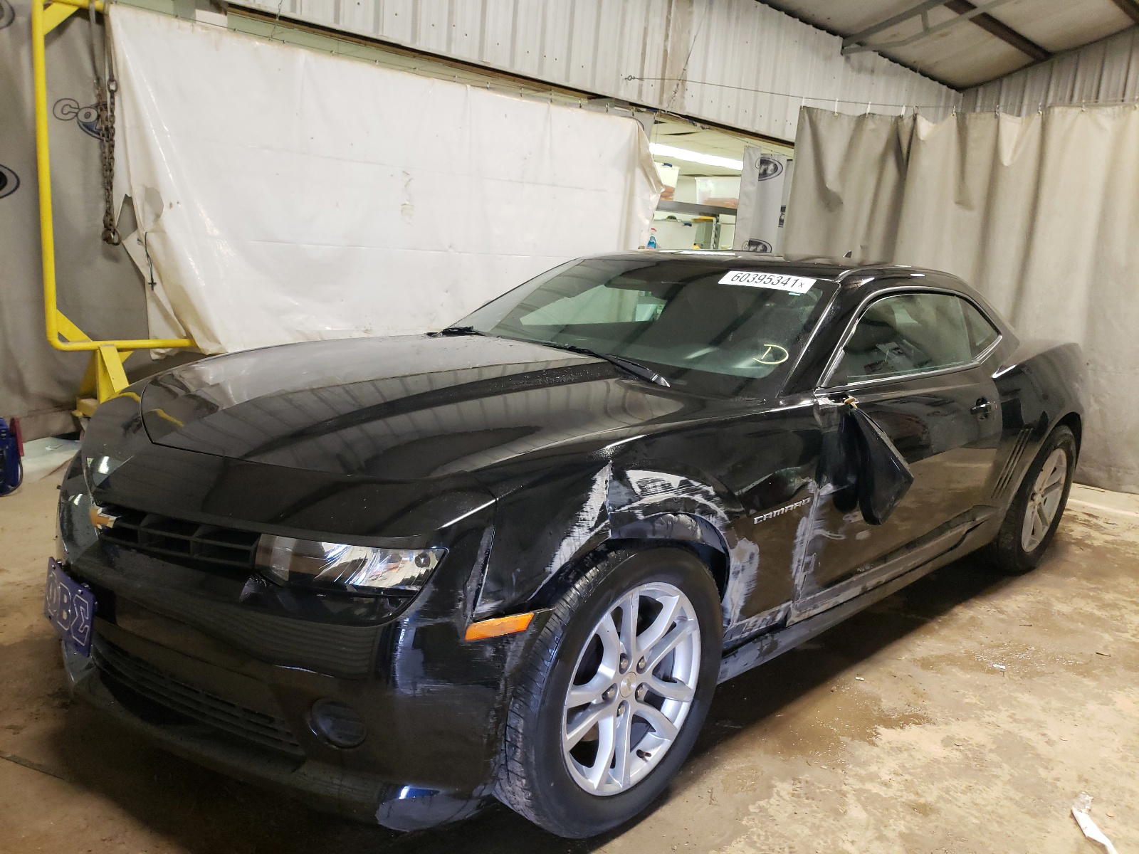 Photo 2 from auction – 2015 CHEVROLET CAMARO LS with VIN 2G1FB1E34F9305845
