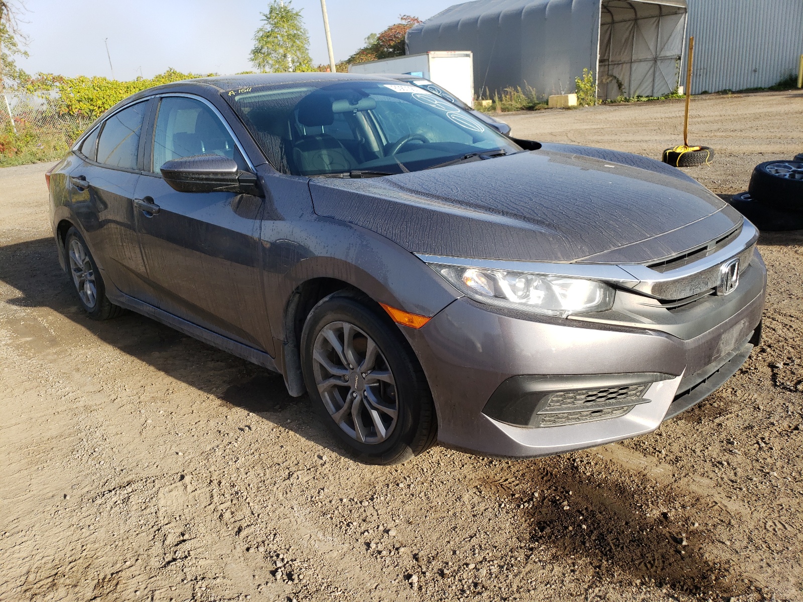 Photo 1 from auction – 2016 HONDA CIVIC LX with VIN 2HGFC2F55GH030425