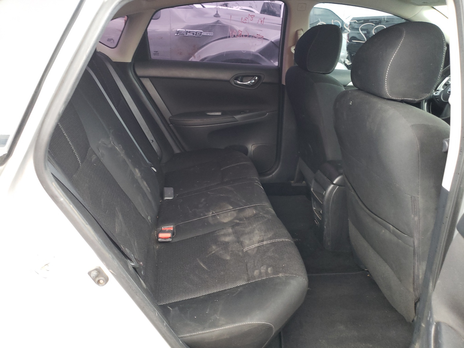 Photo 6 from auction – 2018 NISSAN SENTRA S with VIN 3N1AB7AP5JY320122