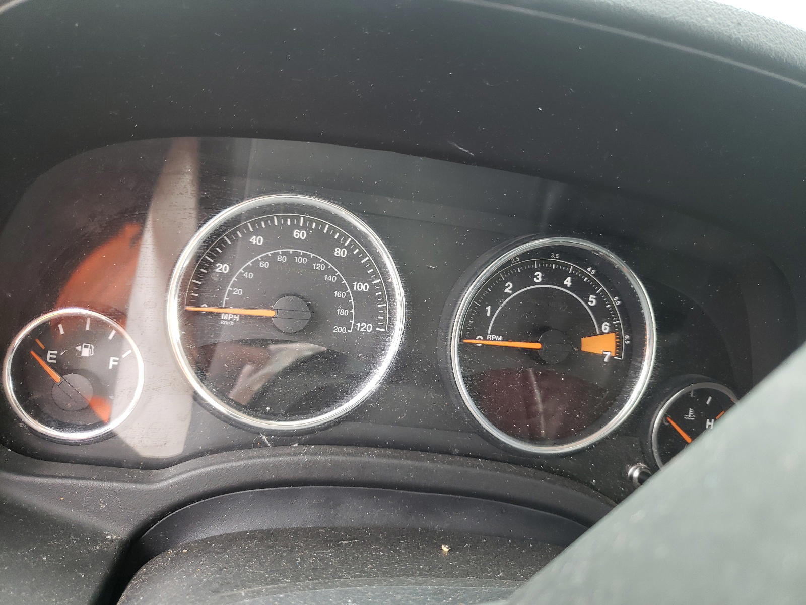 Photo 8 from auction – 2017 JEEP COMPASS LA with VIN 1C4NJDEB2HD191011