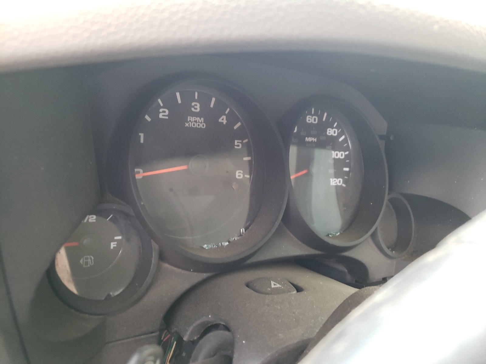 Photo 8 from auction – 2010 CHEVROLET SILVERADO with VIN 1GCSKREA5AZ204296