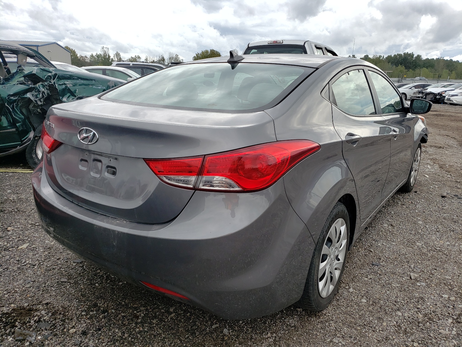 Photo 4 from auction – 2012 HYUNDAI ELANTRA GL with VIN 5NPDH4AEXCH077431