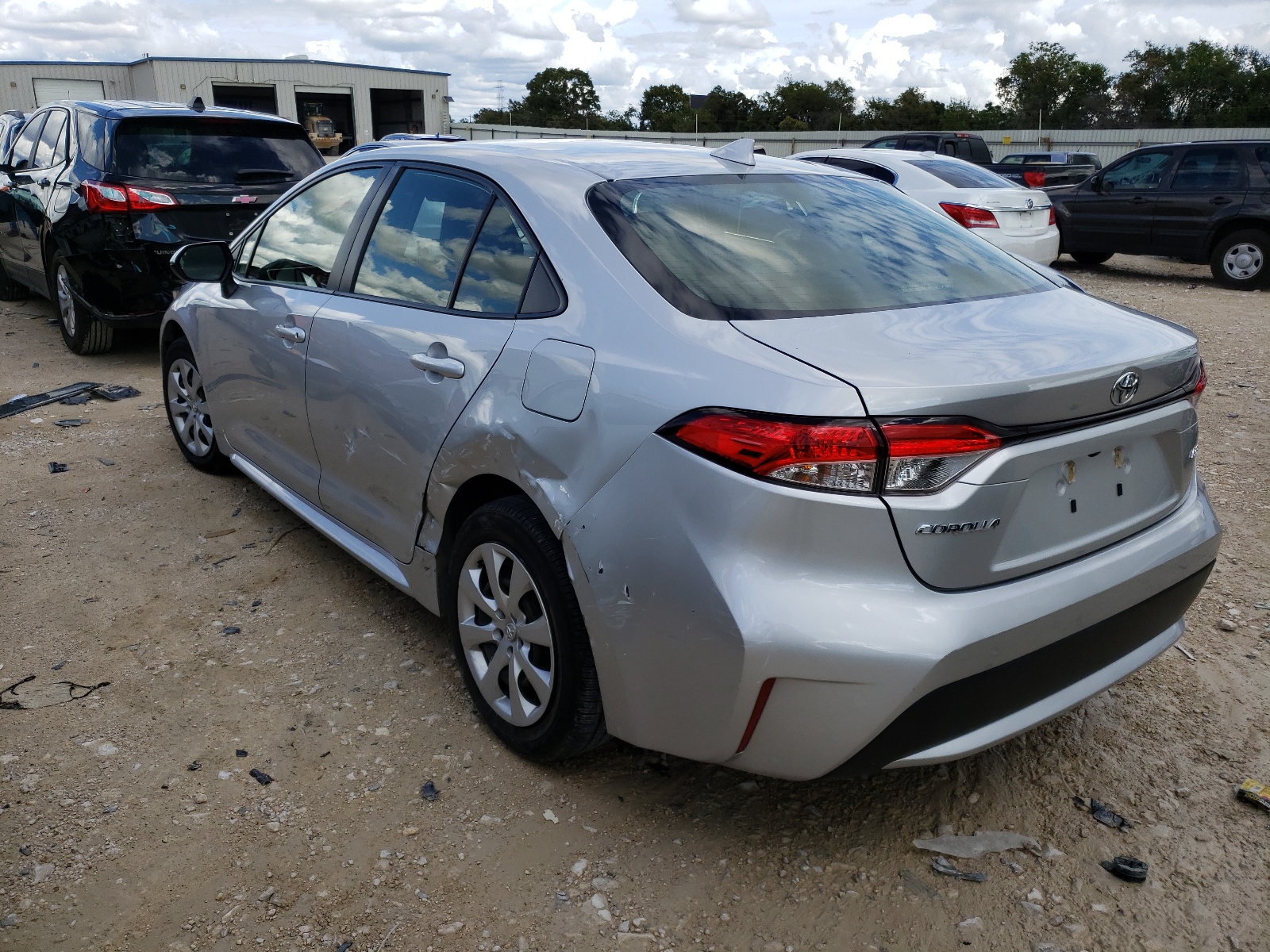Photo 3 from auction – 2020 TOYOTA COROLLA LE with VIN JTDEPRAE4LJ036787