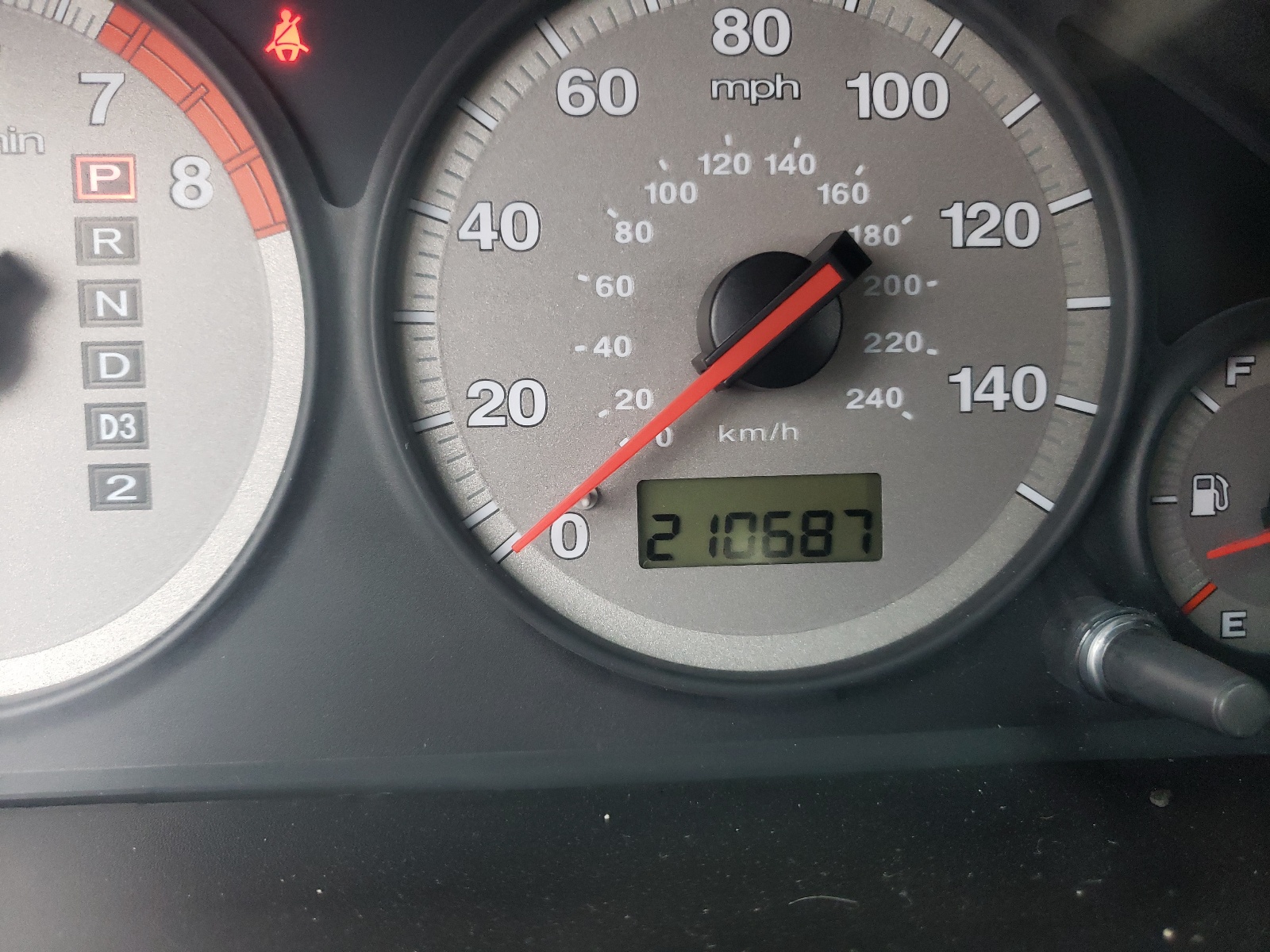 Photo 8 from auction – 2002 HONDA CIVIC LX with VIN 1HGEM22512L050844