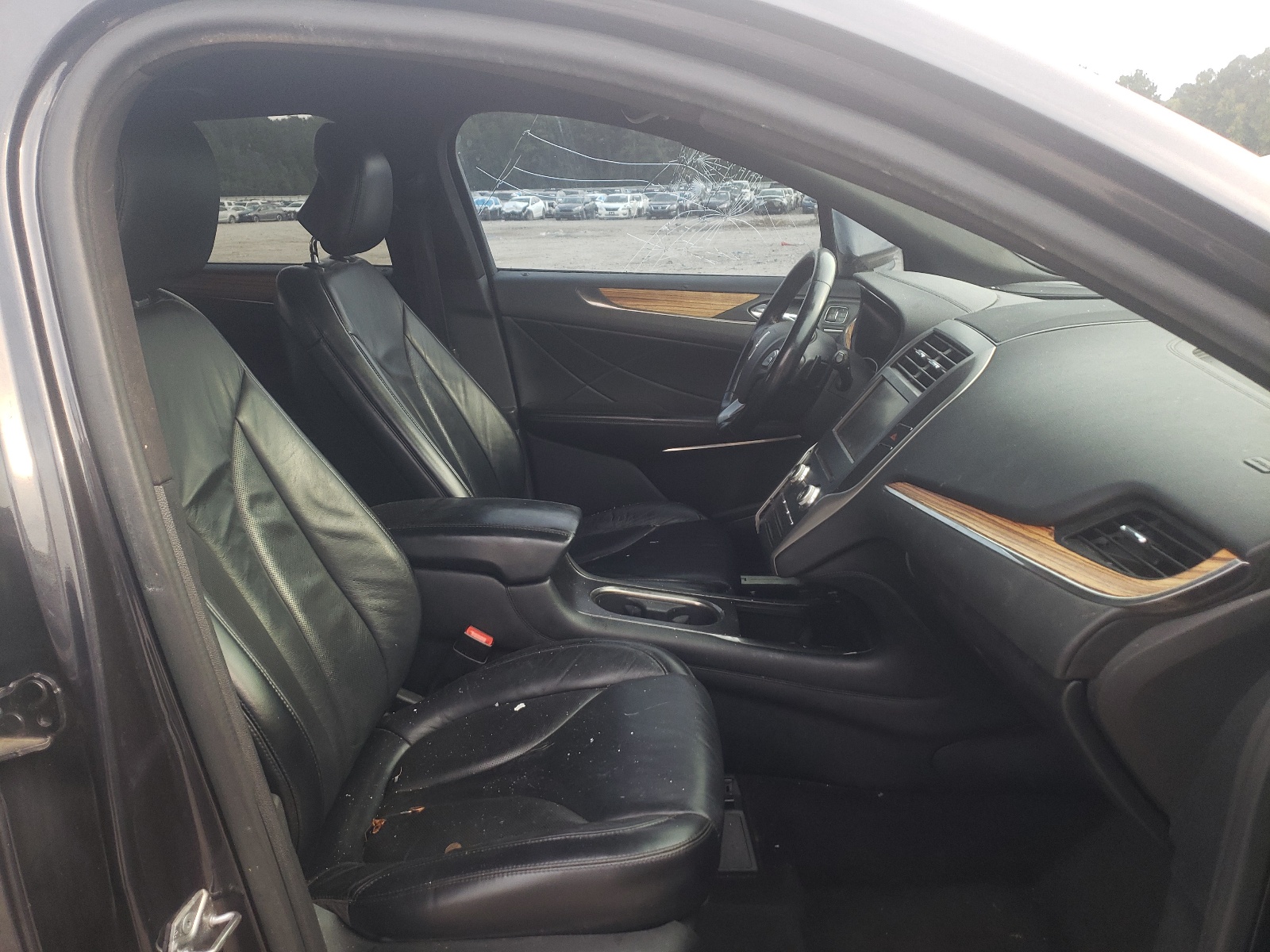 Photo 5 from auction – 2015 LINCOLN MKC with VIN 5LMCJ1A94FUJ05213