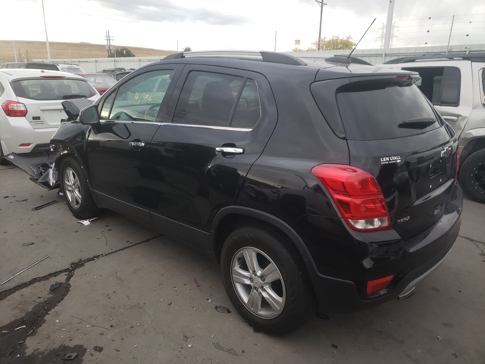 Photo 3 from auction – 2020 CHEVROLET TRAX 1LT with VIN KL7CJLSB7LB017927