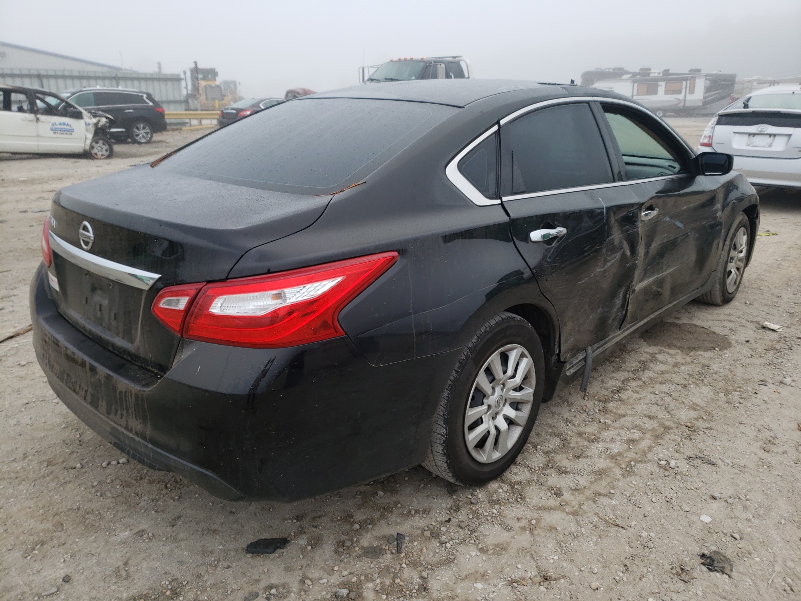 Photo 4 from auction – 2016 NISSAN ALTIMA 2.5 with VIN 1N4AL3AP2GC222935