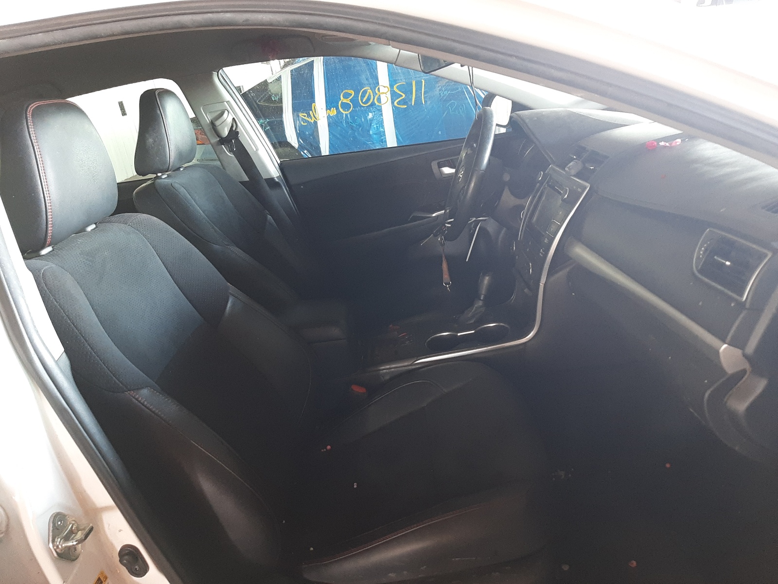 Photo 5 from auction – 2015 TOYOTA CAMRY LE with VIN 4T1BF1FK2FU497944