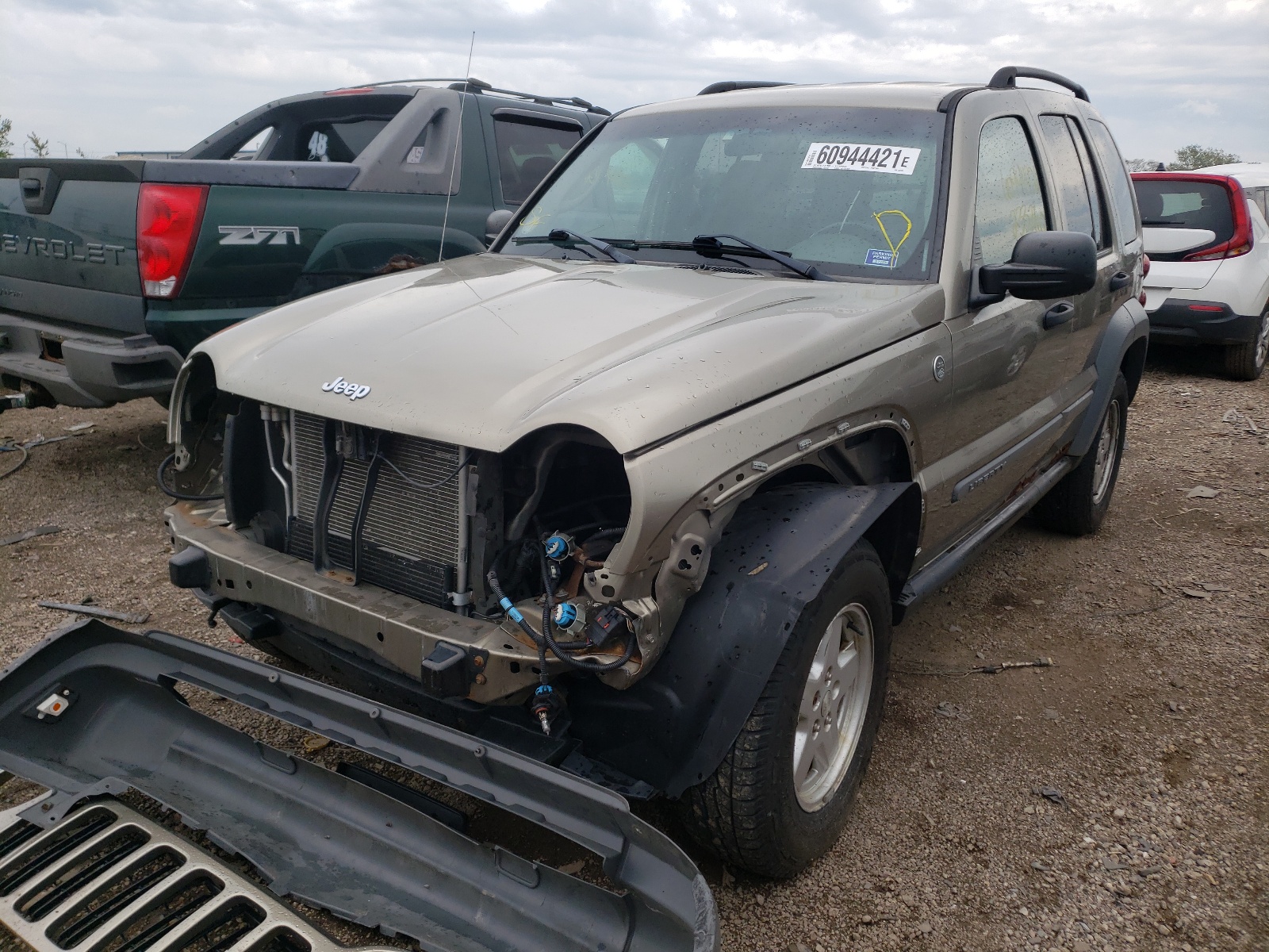 Photo 2 from auction – 2005 JEEP LIBERTY SP with VIN 1J4GL48K75W601939