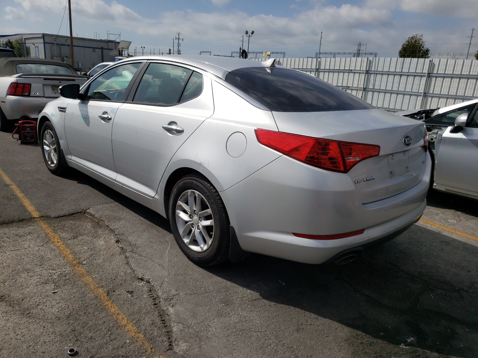 Photo 3 from auction – 2013 KIA OPTIMA LX with VIN 5XXGM4A73DG209680