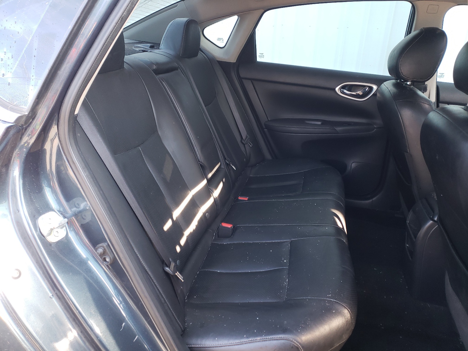 Photo 6 from auction – 2014 NISSAN SENTRA S with VIN 3N1AB7AP2EY337661