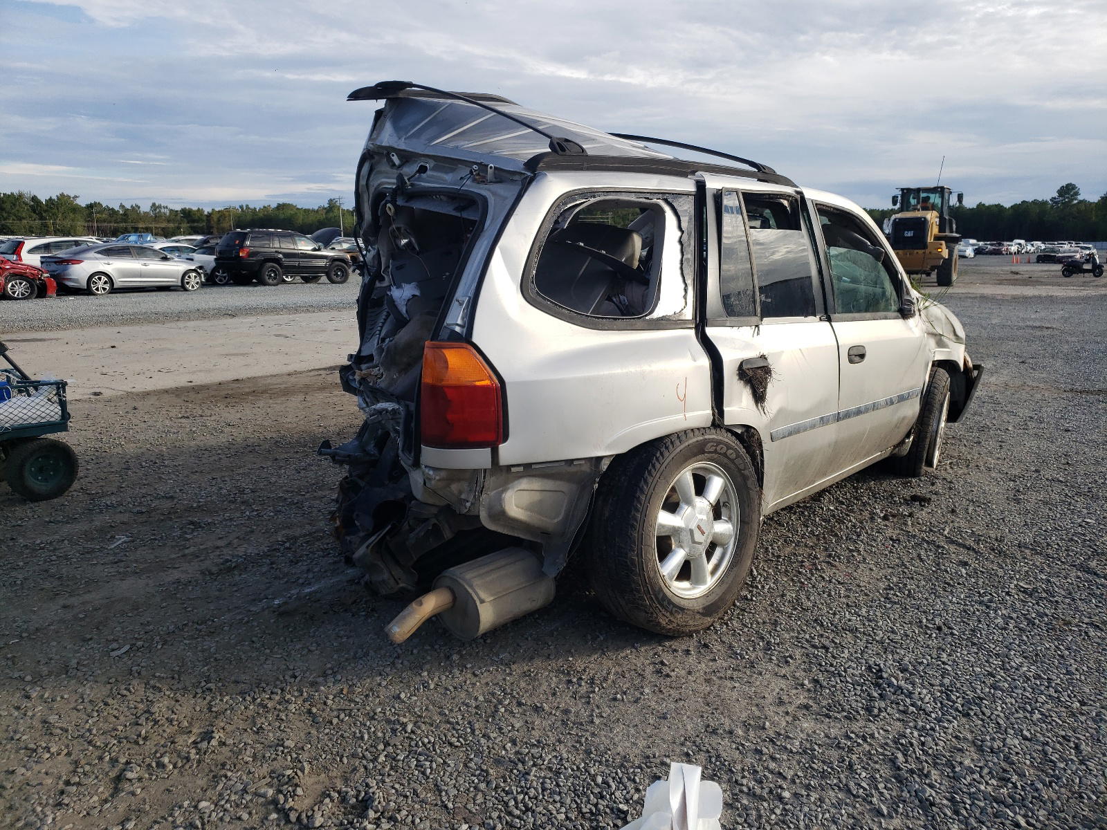 Photo 4 from auction – 2007 GMC ENVOY with VIN 1GKDS13S872100557