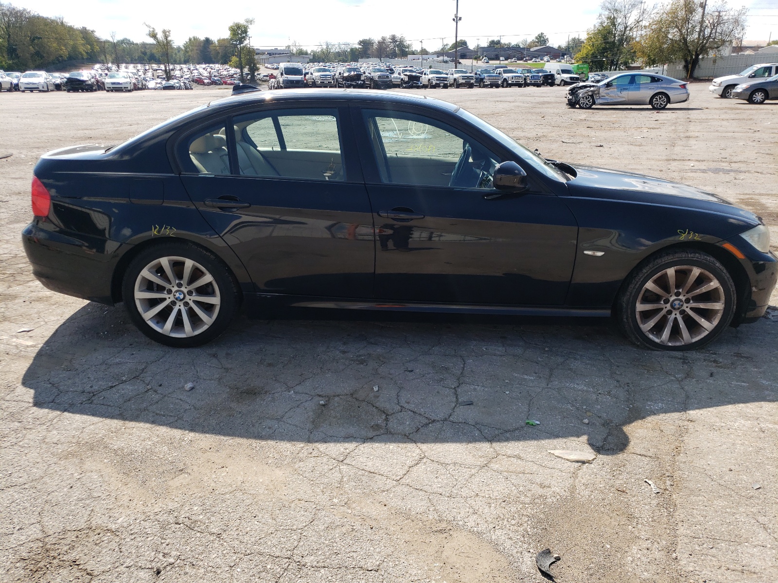 Photo 9 from auction – 2011 BMW 328 I with VIN WBAPH7G57BNM57473