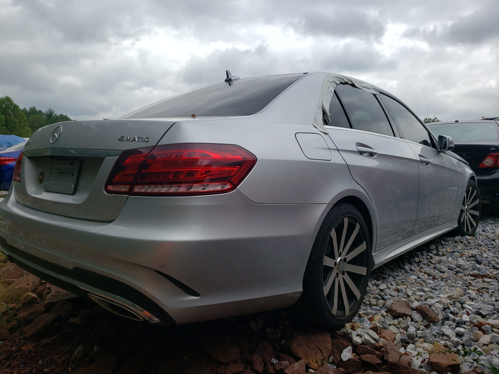 Photo 4 from auction – 2014 MERCEDES-BENZ E 350 4MAT with VIN WDDHF8JB0EA934747