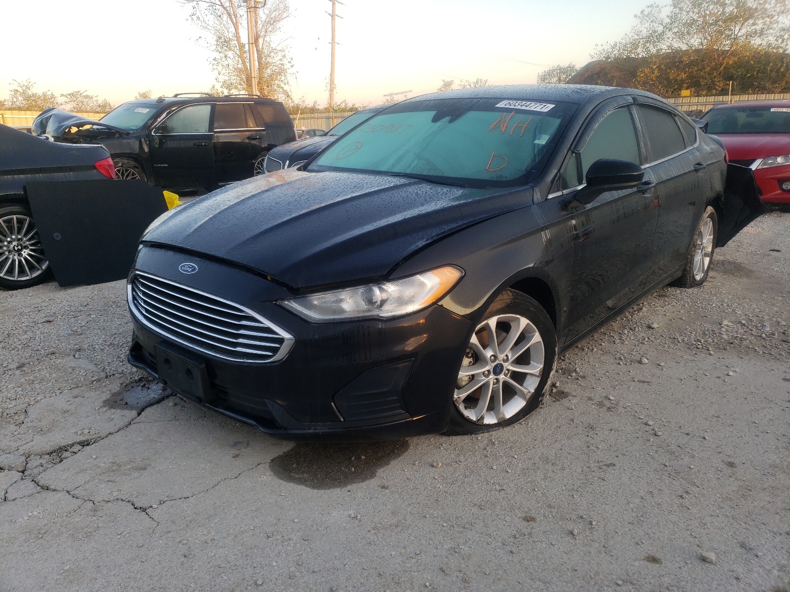 Photo 2 from auction – 2019 FORD FUSION SE with VIN 3FA6P0HD9KR250987