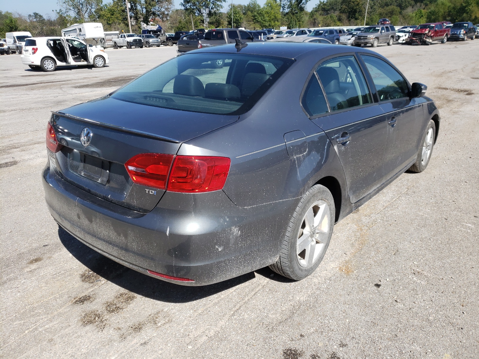 Photo 4 from auction – 2012 VOLKSWAGEN JETTA TDI with VIN 3VWLL7AJ5CM394243