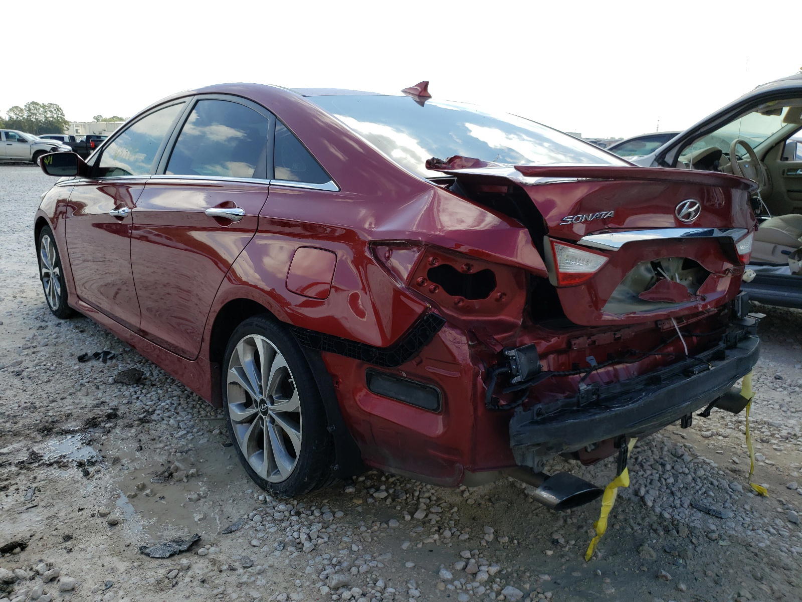 Photo 3 from auction – 2014 HYUNDAI SONATA SE with VIN 5NPEC4AC2EH832933