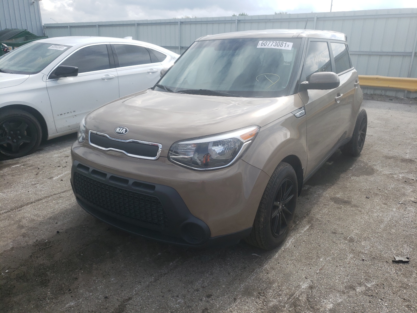 Photo 2 from auction – 2016 KIA SOUL with VIN KNDJN2A20G7252141