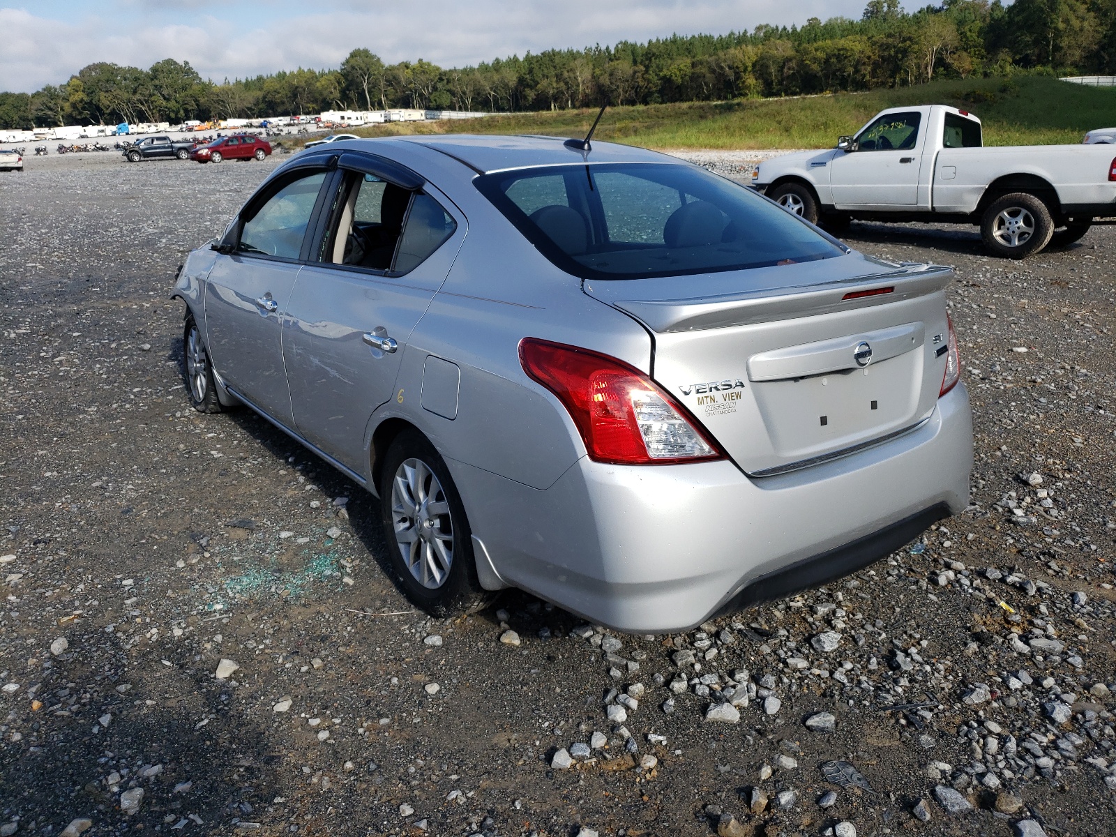 Photo 3 from auction – 2017 NISSAN VERSA S with VIN 3N1CN7AP7HL821259