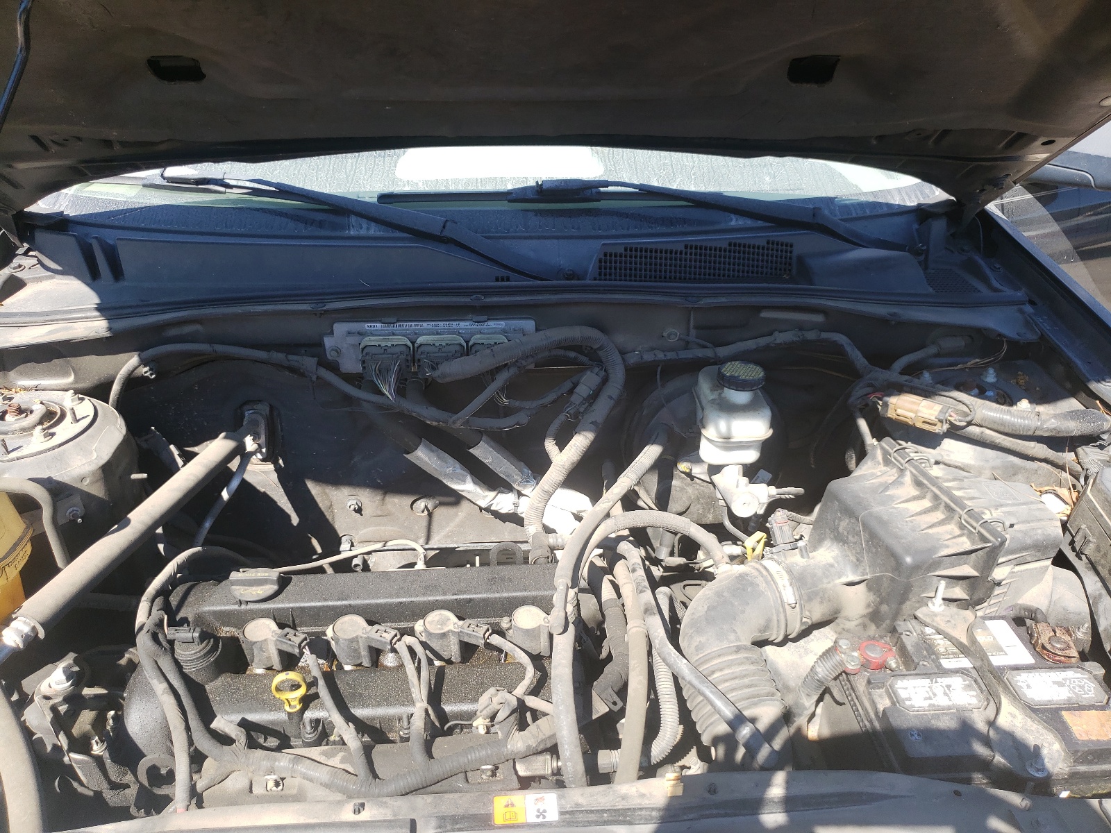 Photo 7 from auction – 2010 FORD ESCAPE XLS with VIN 1FMCU0C75AKA78219