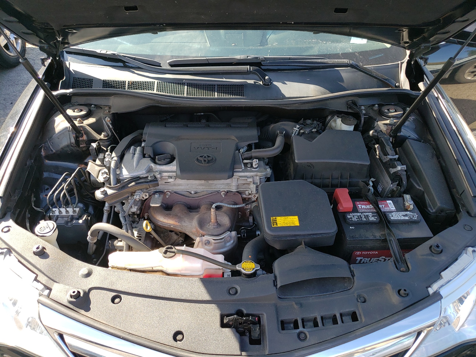Photo 7 from auction – 2014 TOYOTA CAMRY L with VIN 4T4BF1FK0ER375667