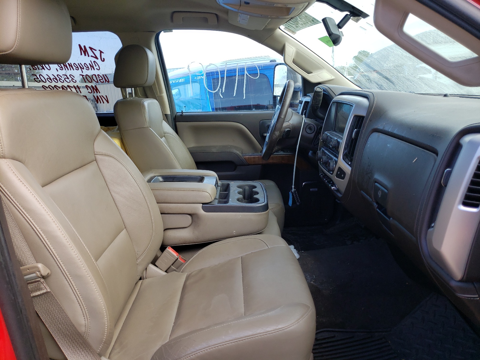 Photo 5 from auction – 2015 GMC SIERRA K25 with VIN 1GT12ZE86FF167549